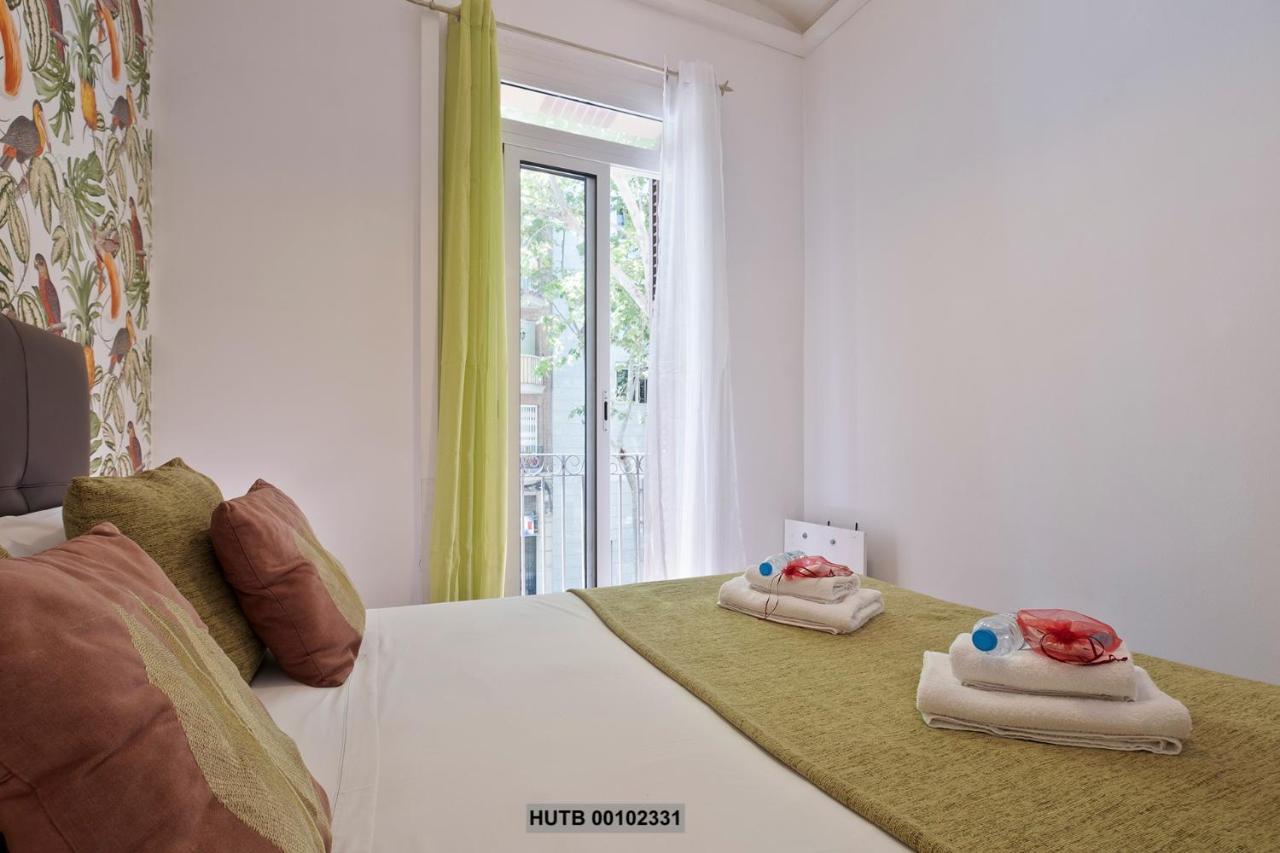 Alcam Montjuic Apartment Barcelona Luaran gambar