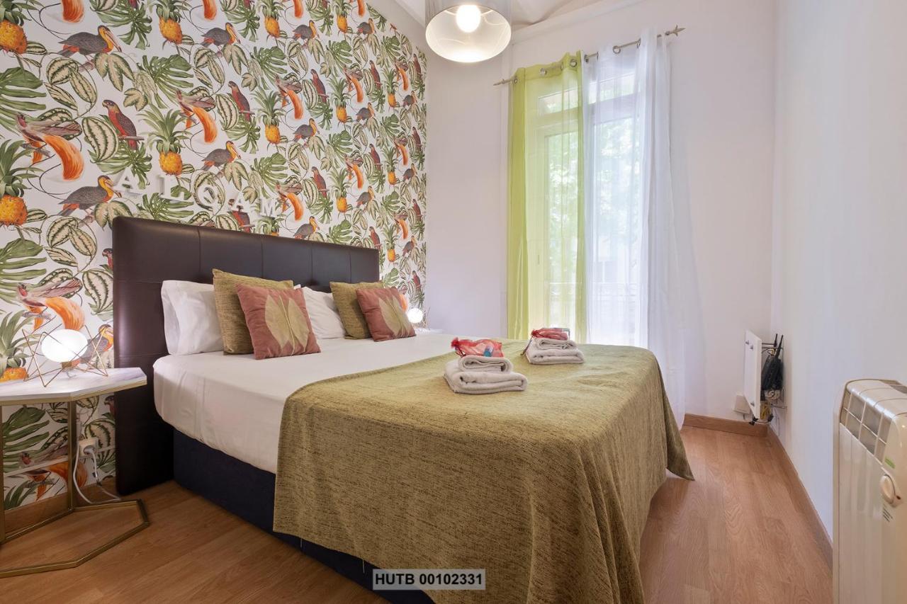 Alcam Montjuic Apartment Barcelona Luaran gambar